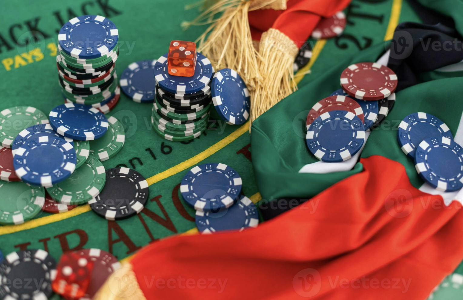 pokeronlinecasinotable